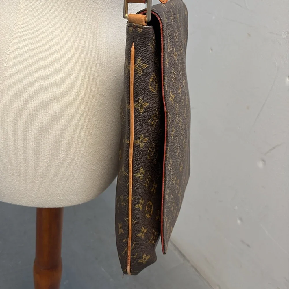 Louis Vuitton Brown Monogram Messenger Bag with Tan Strap